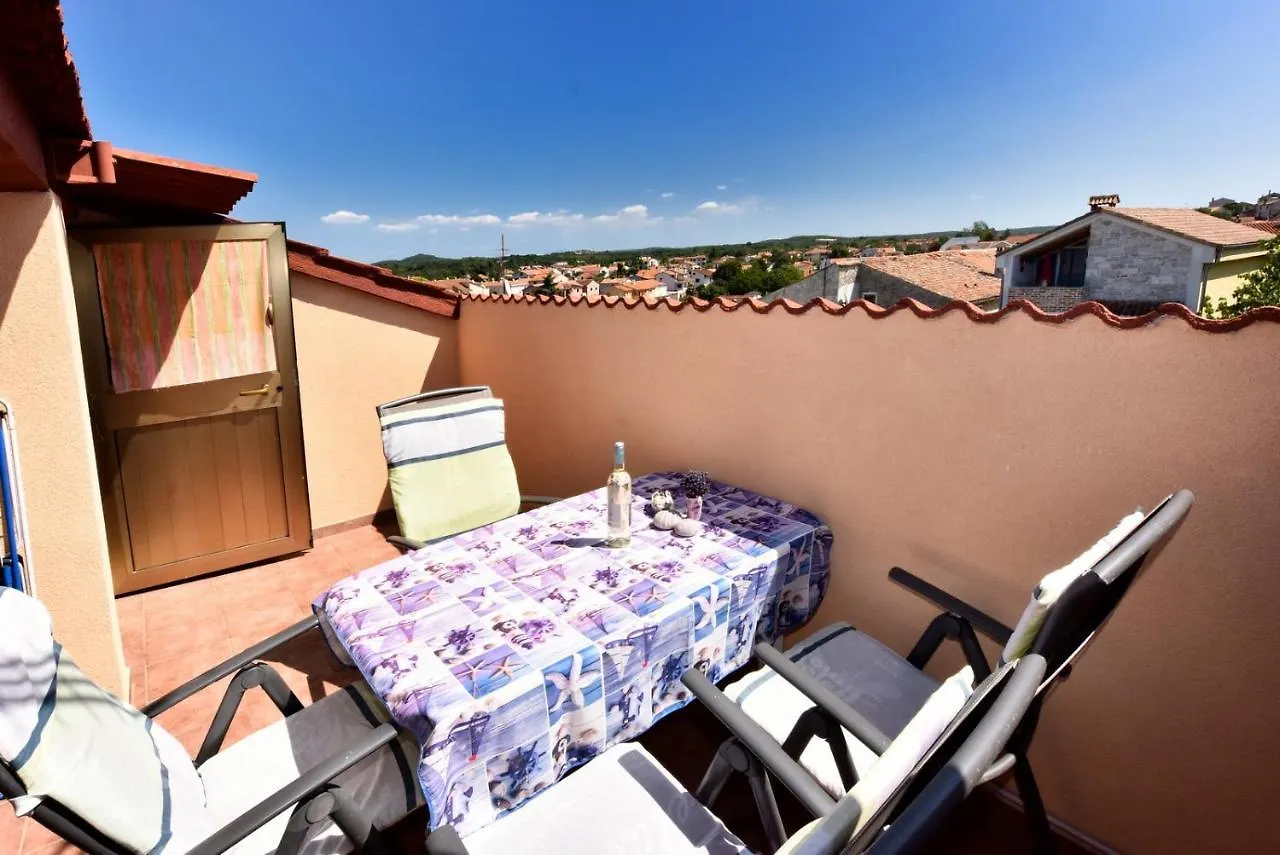 Daire Apartmani Kovac Funtana