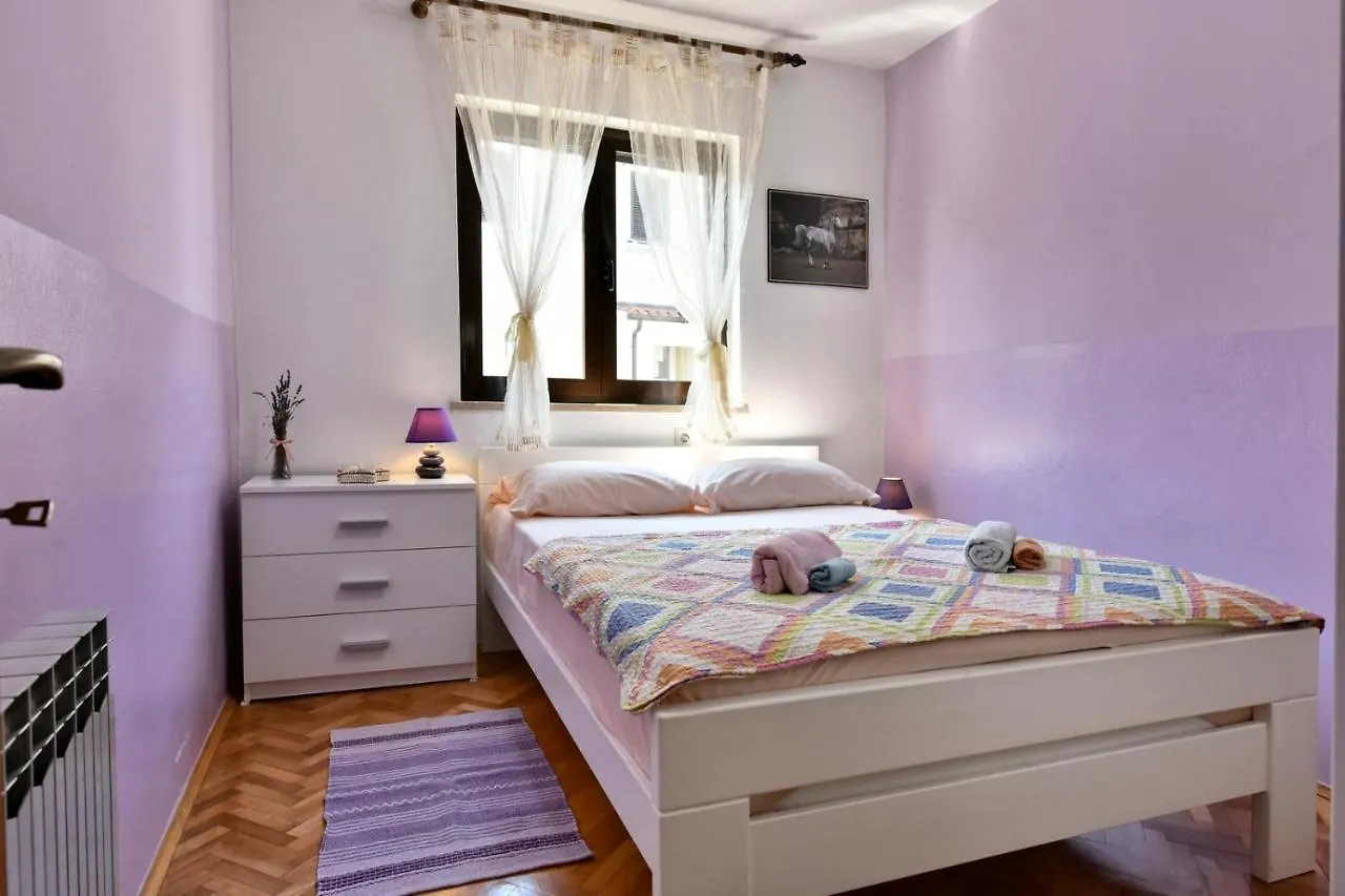 Daire Apartmani Kovac Funtana Hırvatistan